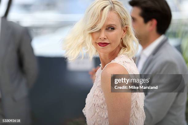 Charlize Theron attends the "The Last Face" Photocall at the annual 69th Cannes Film Festival at Palais des Festivals on May 20, 2016 in Cannes,...