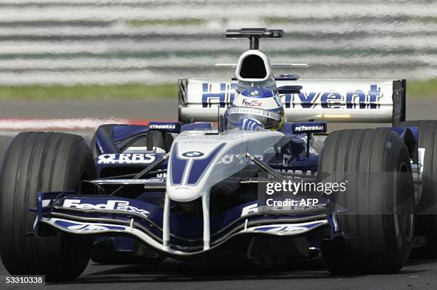 Williams German driver Nick Heidfeld steers his car on the Hungaroring racetrack during the Hungarish Grand Prix, 31 July 2005 in Budapest, Hungary....