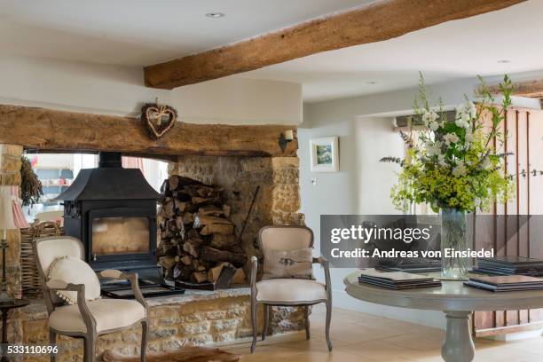 502 English Cottage Interior Stock Photos, High-Res Pictures, and ...