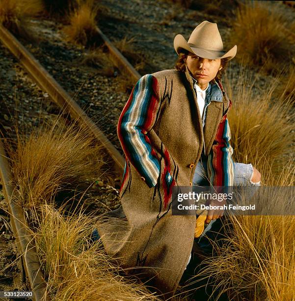 Deborah Feingold/Corbis via Getty Images) Dwight Yoakam