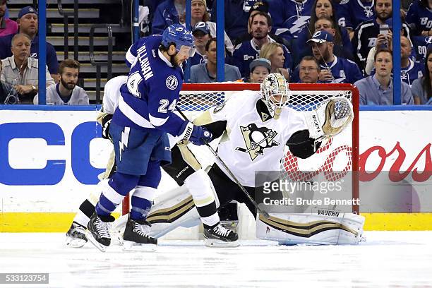 Matt Murray of the Pittsburgh Penguins gives up a goal to Ryan Callahan of the Tampa Bay Lightning during the first period in Game Four of the...