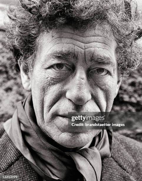 Sculptor and graphic artist Alberto Giacometti. Photography. Paris. 1957. [Der Bildhauer und Graphiker Alberto Giacometti. Photographie. Paris. 1957.]