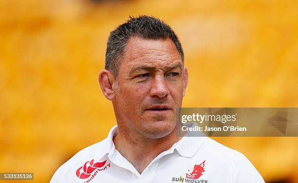 Sunwolves coach Mark Hammett during the round 13 Super Rugby match between the Reds and the Sunwolves at Suncorp Stadium on May 21, 2016 in Brisbane,...