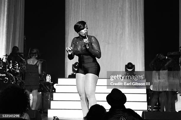 Singer Fantasy Singer Songwriter Fantasia Photos and Premium High Res Pictures - Getty ...