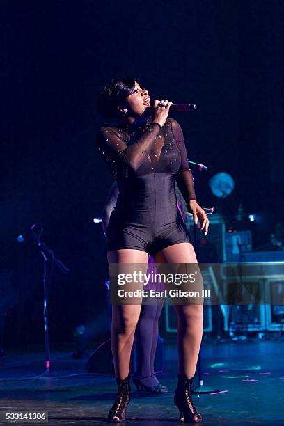 Singer Fantasy 196 Singer Songwriter Fantasia Photos & High Res Pictures - Getty Images