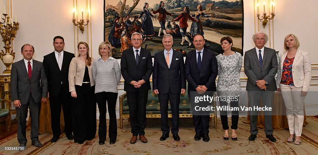 King Philip hosts lunch the ministers who accompanied him for a work visit to Germany