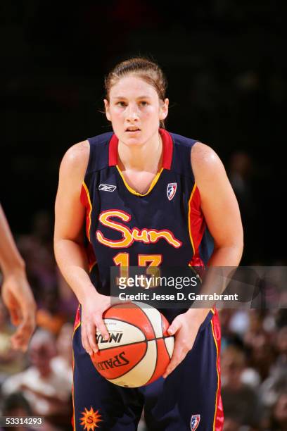 Lindsay Whalen of the Connecticut Sun looks to pass against the New York Liberty July 7, 2005 at Madison Square Garden in New York, New York. The...