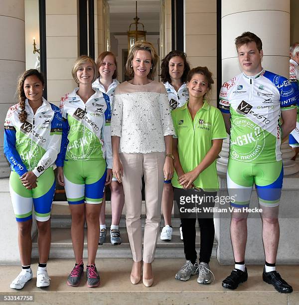 - La Reine Mathilde reçoit en audience au Palais de Bruxelles une délégation de jeunes adultes de l'organisation Te Gek!? qui organise cette année la...