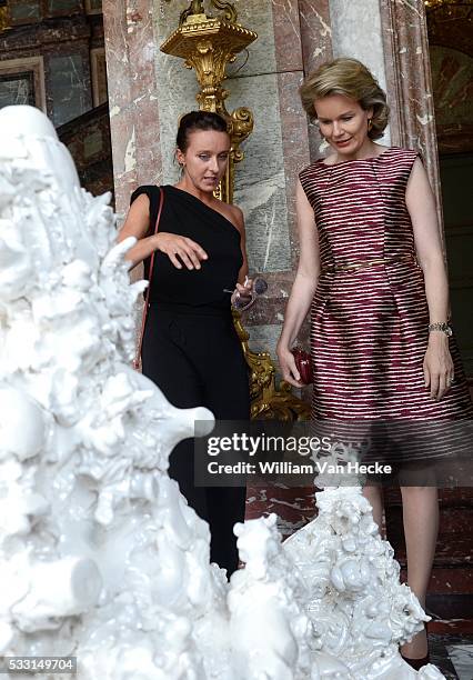 - La Reine Mathilde visite l'exposition "@yourservice"au Palais d'Egmont. Cette exposition est organisée par le SPF Affaires étrangères à l'occasion...