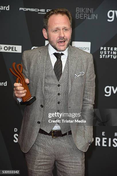 Award winner Samuel Finzi during the Deutscher Schauspielerpreis 2016 on May 20, 2016 in Berlin, Germany.