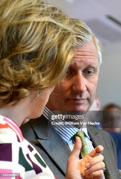 - Le Roi Philippe et la Reine Mathilde en visite dans la Province du Limbourg. Le Roi et la reine se rendront d'abord à Hasselt au Corda In campus à...