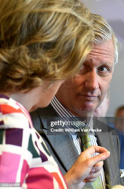 - Le Roi Philippe et la Reine Mathilde en visite dans la Province du Limbourg. Le Roi et la reine se rendront d'abord à Hasselt au Corda In campus à...