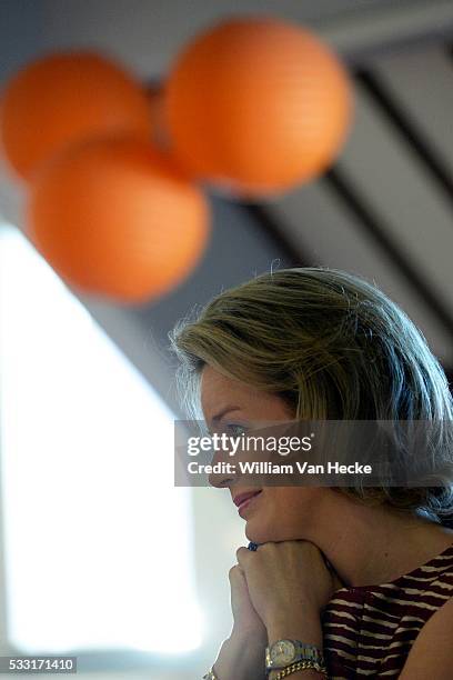 - La Reine Mathilde, en visite au Campus D'Hek à Landen, prend connaissance du projet pilote de Wikifin.be en matière d'éducation financière : "Bien...