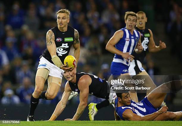 Dennis Armfield of the Blues runs with the ball during the round nine AFL match between the North Melbourne Kangaroos and the Carlton Blues at Etihad...
