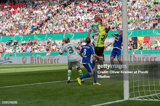 Alexandra Popp of VFL Wolfsburg attempts to headball for a goal which wasn't counted by the referee at Rhein Energie Stadion during the Women's DFB...