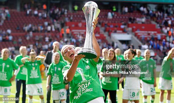 Zsanett Jakabfi of Wolfsburg celebrates the wwinning of the trophy after the women's cup final between SC Sand and VFL Wolfsburg at...