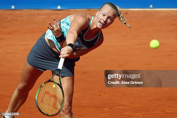 Kiki Bertens of Netherlands returns the ball to Mariana Duque-Marino of Colombia during their singles final match on day eight of the Nuernberger...