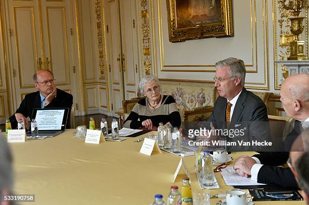 - Le Roi Philippe préside une table ronde sur le thème du changement climatique. Des spécialistes présenteront les conséquences du réchauffement de...
