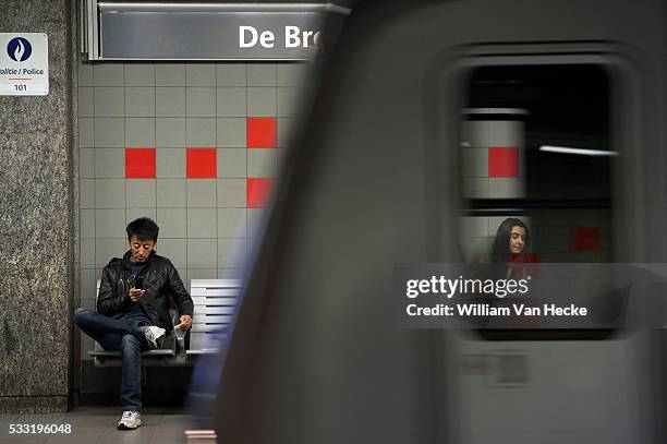 Retour de Bruxelles au niveau 3 de la menace - Aanslagen in Parijs: Brussel terug op niveau 3 van de dreiging Brussels, november 27, 2015 Terror...