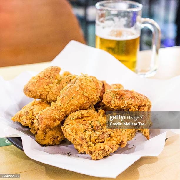 fried chicken and beer - korean fried chicken stock pictures, royalty-free photos & images