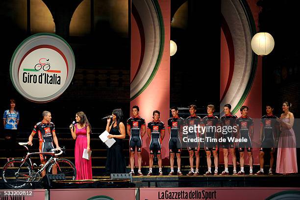 93th Giro d'Italia 2010 / Presentation Team Caisse d'Epargne / Marzio BRUSEGHIN / Yolanthe CABAU van KASBERGEN / Tour of Italy / Ronde van Italie /...