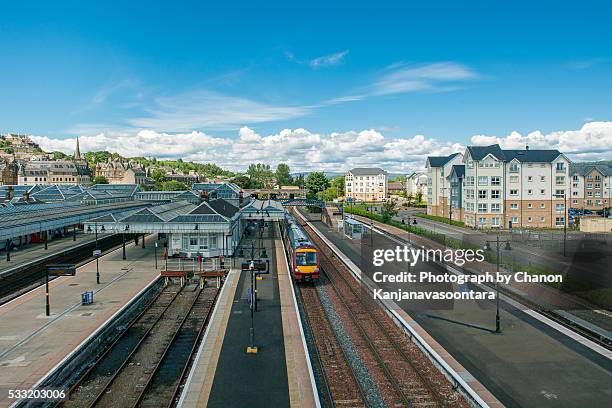 stirling railway station - stirling stock-fotos und bilder