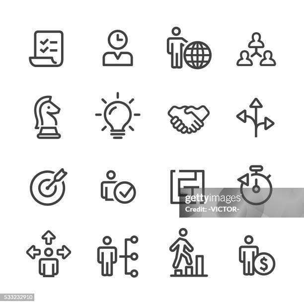 ilustraciones, imágenes clip art, dibujos animados e iconos de stock de conjunto de iconos de gestión y estrategia de línea serie - iniciativa