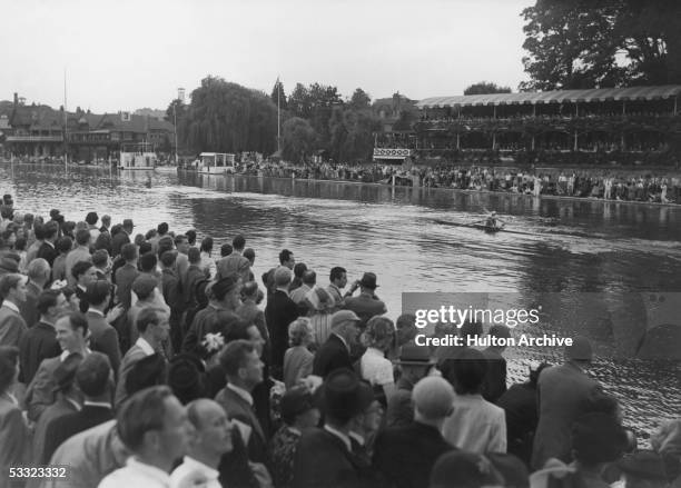 Australian Mervyn Wood winning the Single Sculls Final at Henley on Thames during the London Olympics, 9th August 1948. Uraguayan Eduardo Risso came...