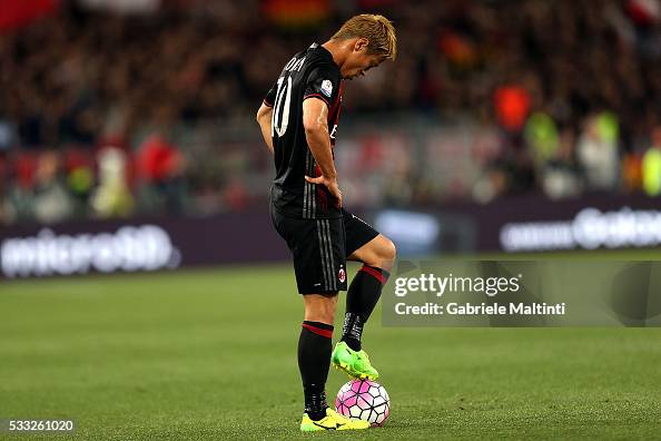 Keisuke Honda of AC Milan reacts during the TIM Cup match between AC ...