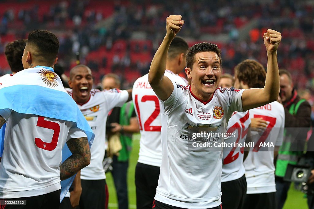 Manchester United v Crystal Palace - The Emirates FA Cup Final
