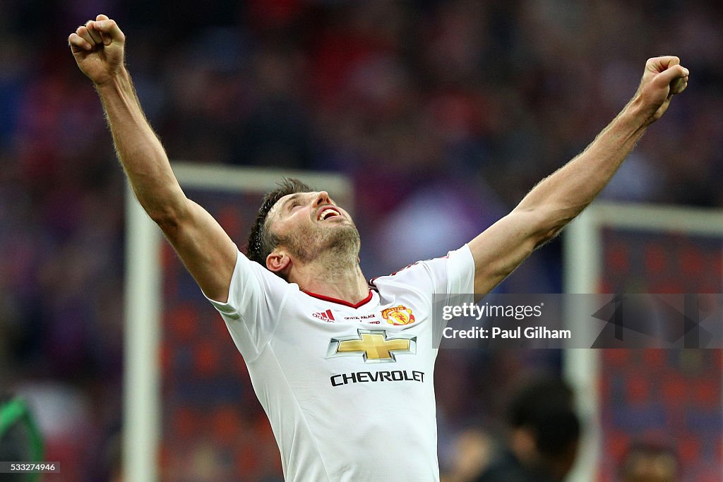 Manchester United v Crystal Palace - The Emirates FA Cup Final