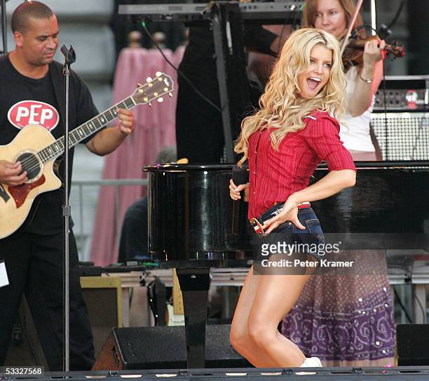 Singer Jessica Simpson performs on Good Morning America summer concert series on August 5, 2005 in New York City.
