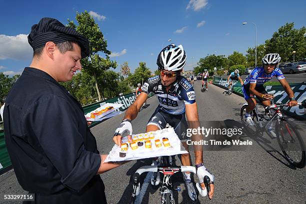 65th Tour of Spain 2010 / Stage 21 HAEDO Juan Jose / Illustration Illustratie / Food Nouriture Voedsel Eten / Cakes Dessert / San Sebastian De Los...