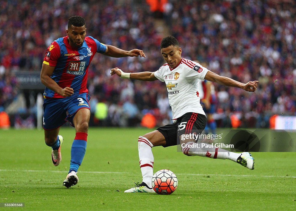 Manchester United v Crystal Palace - The Emirates FA Cup Final