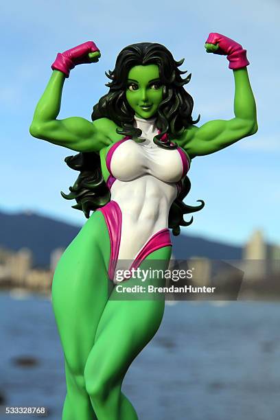 she hulk and the ocean - marvel fantastic four stock pictures, royalty-free photos & images