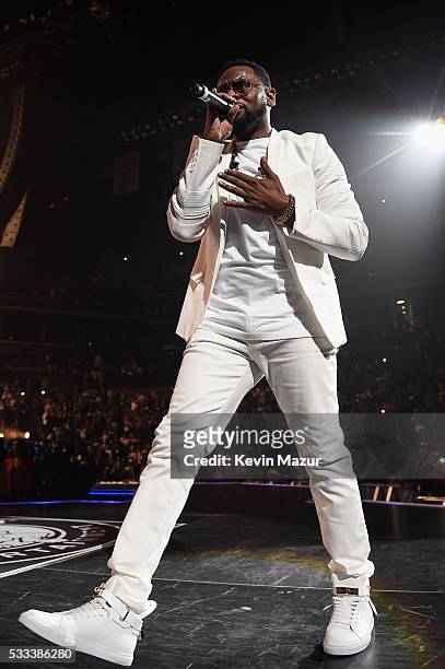 Carl Thomas performs onstage during the Puff Daddy and The Family Bad Boy Reunion Tour presented by Ciroc Vodka and Live Nation at Barclays Center on...