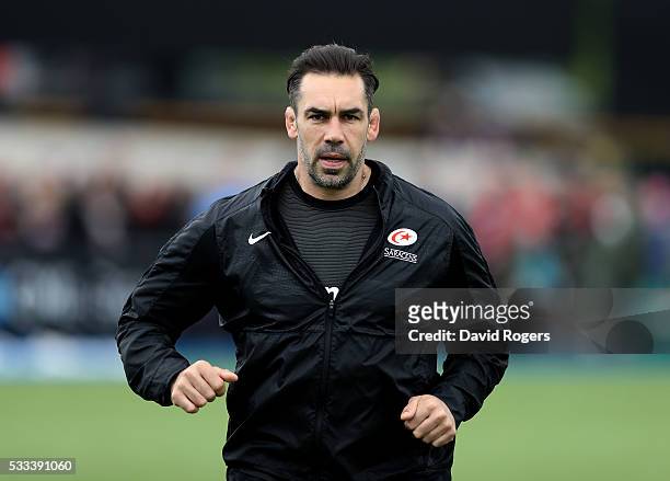 Alex Sanderson, the Saracens forwards coach looks on during the Aviva Premiership semi final match between Saracens and Leicester Tigers at Allianz...