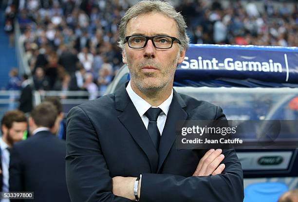 Coach of PSG Laurent Blanc looks on during the French Cup Final match between Paris Saint-Germain and Olympique de Marseille at Stade de France on...
