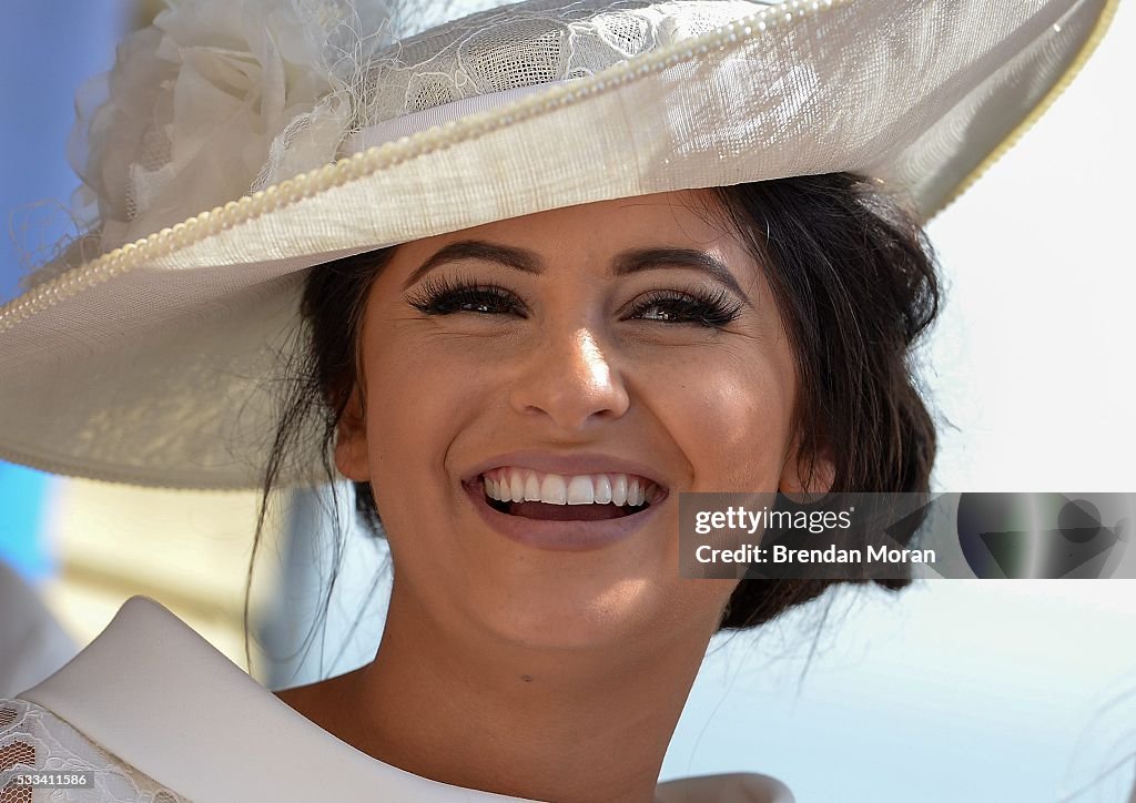 Horse Racing from The Curragh