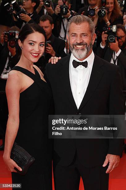 Rosalind Ross, Mel Gibson attend the Closing Ceremony during the 69th annual Cannes Film Festival on May 22, 2016 in Cannes, France.