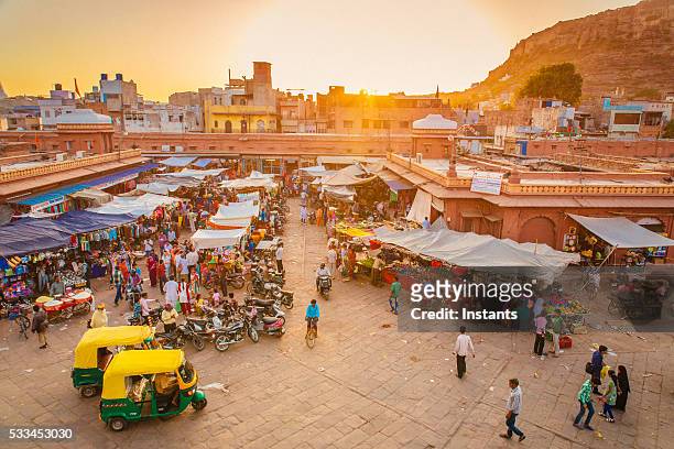 jodhpur market - rajasthani women stock pictures, royalty-free photos & images