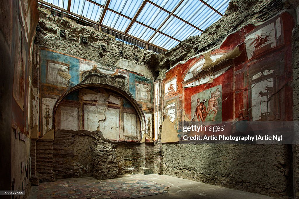 Painted Murals And Frescoes Inside A Room At The Ancient Roman Ruins At Herculaneum (Ercolano), Campania, Italy