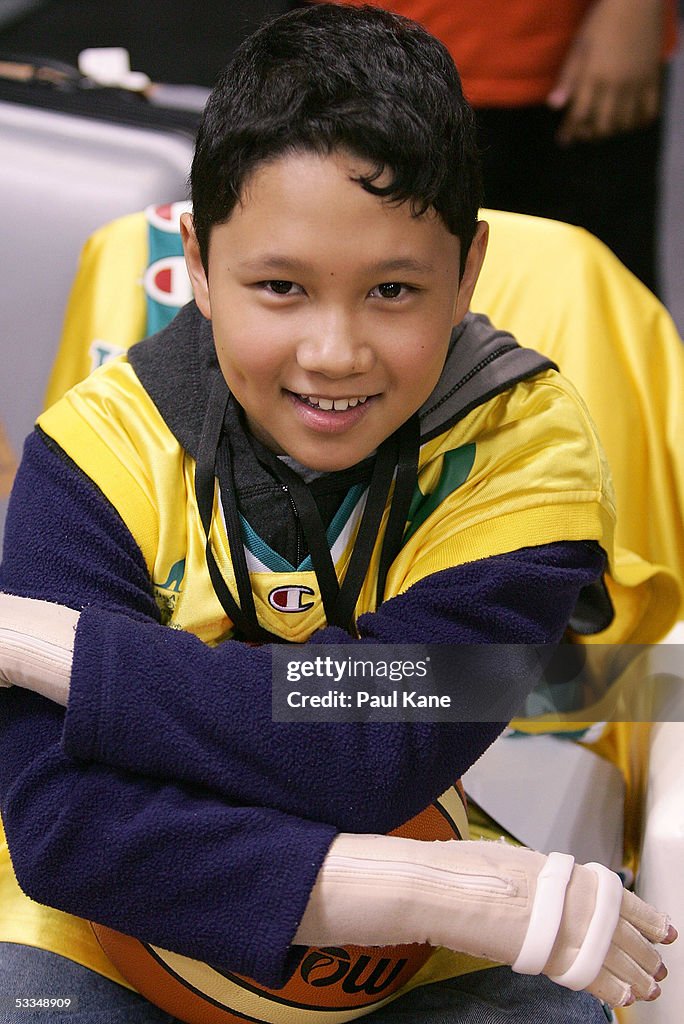 Four Nations - Australia v China