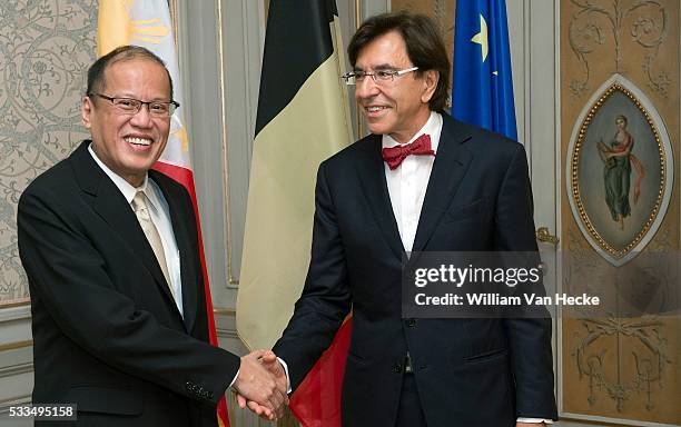 - Le Premier Ministre Elio Di Rupo rencontre le Président des Philippines Benigno Aquino III - Eerste Minister Elio Di Rupo ontmoet Benigno Aquino...