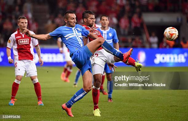 Marin Leovac of HNK Rijeka and Mehdi Carcela - Gonzalez of Standard pictured during the UEFA Europa league match Group G day 1 between Standard de...
