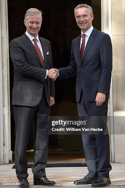 - Le Roi Philippe reçoit Jens Stoltenberg, nouveau Secrétaire-général de lOTAN, au Palais de Bruxelles - Koning Filip ontvangt de nieuwe...