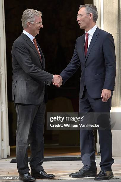 - Le Roi Philippe reçoit Jens Stoltenberg, nouveau Secrétaire-général de lOTAN, au Palais de Bruxelles - Koning Filip ontvangt de nieuwe...