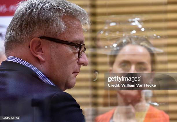 - Le Prince Laurent et la Princesse Claire assistent à la célébration du 30ème anniversaire de l'ouverture du Service universitaire de pédiatrie du...