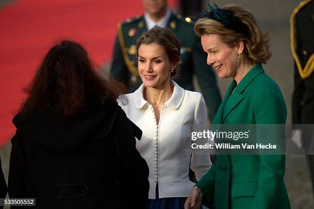 - Le Roi Philippe et la Reine Mathilde accueillent le Roi Felipe et la Reine Letitia d'Espagne au Palais de Bruxelles à l'occasion de leur visite...