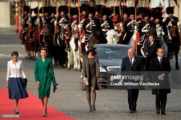 - Le Roi Philippe et la Reine Mathilde accueillent le Roi Felipe et la Reine Letitia d'Espagne au Palais de Bruxelles à l'occasion de leur visite...